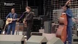 Bob Dylan Wins Nobel Literature Prize