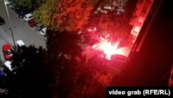 Sukobi tokom protesta iz perspektive Aleksandra Stokuće koji živi u ovom kvartu, 13. avgust 2025.