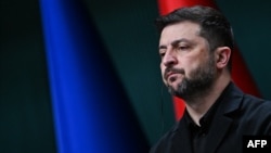 Președintele Ucrainei, Volodimir Zelenski, la o conferință de presă comună cu președintele Turciei, după întâlnirea lor de la Complexul Prezidențial din Ankara, pe 19 noiembrie 2025