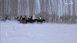 په چين کې د مسلمانانو ګڼ مېشته سیمې د ژمي لوبو ته سیلانیان ورځي