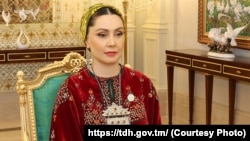 Türkmenistanyň Halk Maslahatynyň başlygy Gurbanguly Berdimuhamedowyň gyzy Oguljahan Atabaýewa