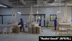 Яке аз корхонаҳои саноатии Суғд.