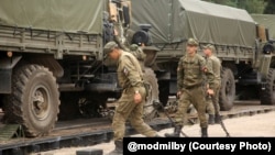 Російські солдати прибувають на навчання «Захід-2025» до Білорусі, архівне фото