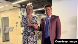 მარია ზახაროვა და მამუკა ფიფია