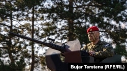 Pripadnik Kosovskih bezbednosnih snaga, fotografija iz arhive