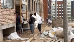 Шымкентте мердігер жұмысшылар еңбекақысын даулап жүр. Құрылыс компаниясы "төлейміз" деп уәде береді