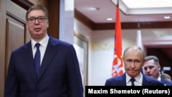Predsednik Srbije Aleksandar Vučić sa ruskim predsednikom Vladimirom Putinom u Pekingu, 2. septembra 2025. 