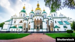 Софія Київська – пам’ятка української архітектури і монументального живопису, споруда часів України-Русі (11-е століття). Одна з найголовніших християнських святинь Східної Європи, історичний центр Київської митрополії. Ансамбль Софійського монастиря занесено до спадщини ЮНЕСКО