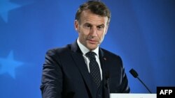 Французький лідер підкреслив, що «пропозиції Кремля спрямовані не на припинення війни, а на капітуляцію України»