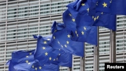 Zastave EU vijore se ispred sjedišta bloka u Briselu.