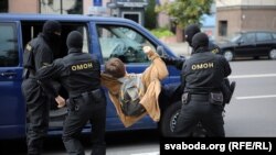 Student reținut la protestele din Belarus
