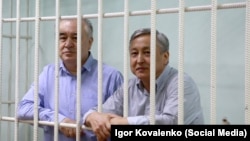 Өмүрбек Текебаев жана Дүйшөнкул Чотонов