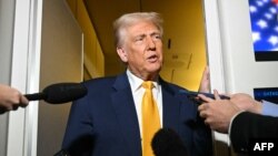 Дональд Трамп, 12 апреля