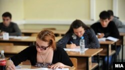 Полагање на државна матура, архивска фотографија