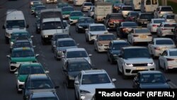 Пробки в Душанбе. Архивное фото