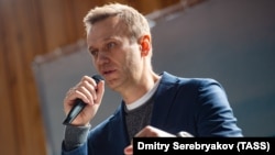 Russian opposition activist Aleksei Navalny (file photo)