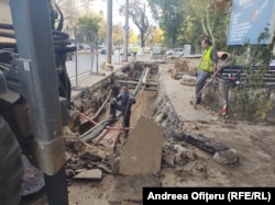 Termoficarea din București se află în proces de reablitate, motiv pentru care sute de mii de bucureșteni stau în frig și nu au apă caldă.