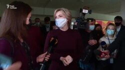 «Очікую достойного результату»: як голосувала кандидатка в мери Києва від «Слуги народу» Ірина Верещук (відео)