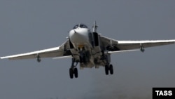 Російський бомбардувальник Су-24М, ілюстраційне фото