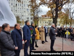 Ігор Терехов під час відкриття скверу