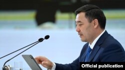 Садыр Жапаров Кытай сапарын утурлай 24-январдан тартып аралыктан иштөөгө өткөн. 