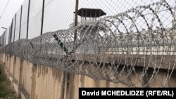 რუსთავის ციხის კედელი