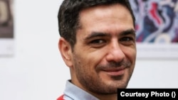 Ciprian Cucu, expert în dezinformare și cadru universitar, consideră că Diana Șoșoacă este unul dintre puținii politicieni convinși anti-vacciniști.