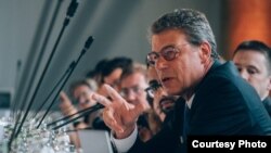 კრისტოფ ლანცი