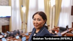 Чолпон Султанбекова, Жогорку Кеңештин депутаты