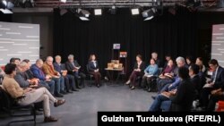 “Эрктүү элдин эгемендиги” “Азаттык” радиосу чыгарган бешинчи китеп.