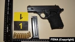 Илустрација, запленето оружје 