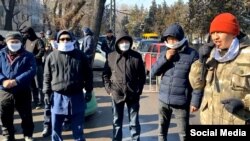 УКМК алдындагы акция. 