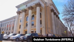 Улуттук банктын башкы имараты.