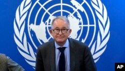 د افغانستان لپاره د ملګرو ملتونو ځانګړی راپور ورکوونکی ریچارډ بېنیټ