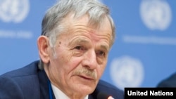 2015 елның 19 мартында Мостафа Җәмилев БМОда журналистлар белән очрашкан иде 