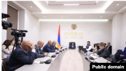 Armenia - The Armenian parliament committee on legal affairs meets in Yerevan, May 5, 2025.