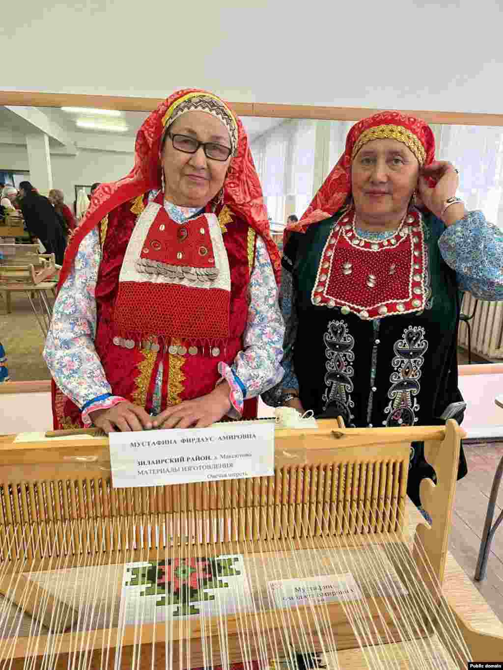 Башкортстанның Әлшәй районында башкорт келәме ( башҡорт аҫалы балаҫы) сугу осталары җыелды. Мондый фестиваль сигезенче тапкыр узды.