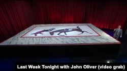 Jon Oliwer bilen "Geçen hepde bu agşam" atly gepleşikden bir pursat. 