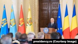 Președintele interimar al României, Ilie Bolojan, la întâlnirea anuală cu șefii misiunilor diplomatice acreditați în România. Palatul Cotroceni, 18 februarie 2025.
