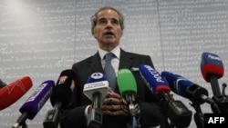 На Мюнхенській конференції з безпеки Гроссі зазначив, що Тегеран збільшує щомісячне виробництво 60% збагаченого урану майже у сім разів