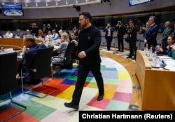 Президент України Володимир Зеленський бере участь у спеціальному саміті лідерів ЄС, присвяченому обговоренню України та європейської оборони. Брюссель, 6 березня 2025 року