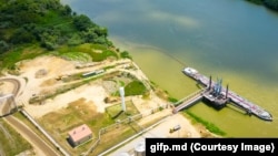 Portul Internațional Liber Giurgiulești, construit în ultimii 30 de ani pe Dunăre, este deținut în prezent de Banca Europeană pentru Reconstrucție și Dezvoltare (BERD).