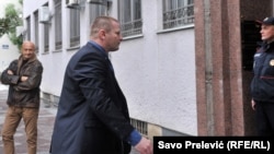 Saša Sinđelić pred sudom u Podgorici, novembar 2017.