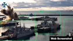 Кадр зь відэа СБУ, якое расказвае пра падрыў расейскай падводнай лодкі