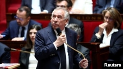 Premierul francez Bayrou la o sesiune de întrebări și răspunsuri în legislativul de la Paris, pe 10 iunie 2025. 