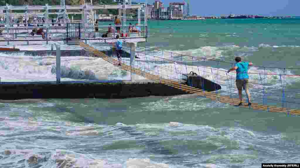 Адреналінова &laquo;ін'єкція&raquo; на Масандрівському пляжі