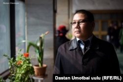 Мелис Обозов.