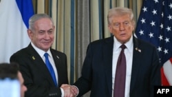 د امریکا ولسمشر ډونالډ ټرمپ د اسراییلو صدراعظم بنیامین نتنیاهو سره 