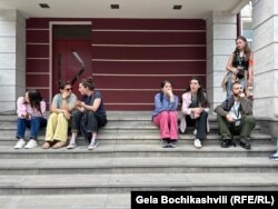 ჟურნალისტები იუსტიციის უმაღლესი საბჭოსთან