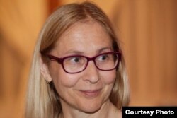 Gabriela este unul dintre medicii plecați din țară. Ea profesează acum în Marea Britanie.